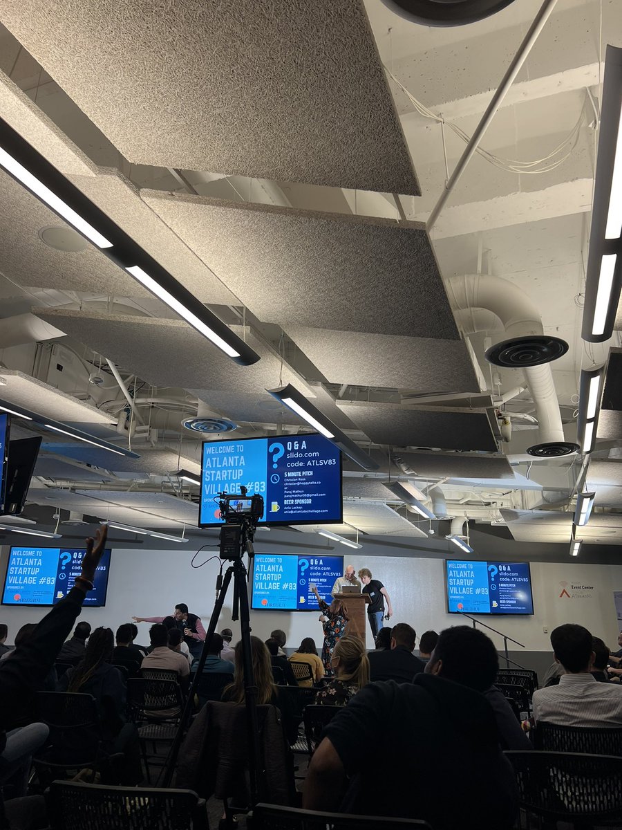 TimothyYLam's tweet photo. replacing the usual tuesday netflix and chill with startup pitches and bevvies (sponsored by @EmoryGoizueta, so paid by my tuition) #atlsv #pmvf https://t.co/EporF6OglU