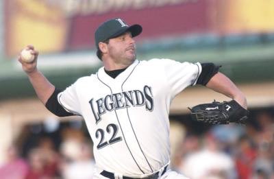 andyshea05's tweet photo. @FerryHawks @AtlanticLg @KClemens21 @rogerclemens #Cy7 @rogerclemens should’ve signed Kacy when he was 7 years old at the Ballpark! https://t.co/SV9ij5s6Af