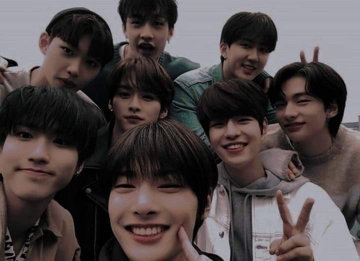 Biastay_'s tweet photo. Motivo do meu sorriso são vocês. ☘️🤧♥️ https://t.co/lscEwQ5ImU