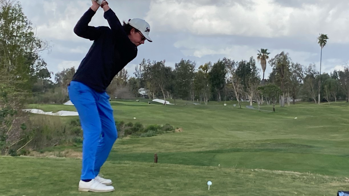 Deuces wild for <a href="/MSUEaglesMGolf/">MSU Men's Golf</a> on #Twosday! 

The Eagles get 2⃣ top-10 finishes, with @joe_muschong placing 2⃣nd and <a href="/ryanogoblin/">Ryan Gillum</a> tying for 10th leading the team to an overall 2⃣nd place finish. 

Story: bit.ly/3s9x4tz

#SoarHigher