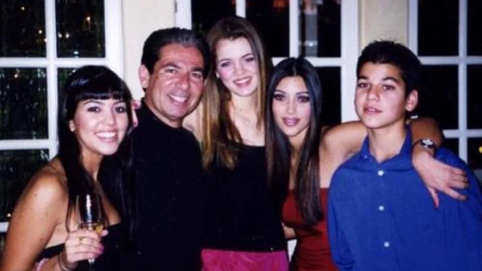 Happy Heavenly Birthday Robert Kardashian 