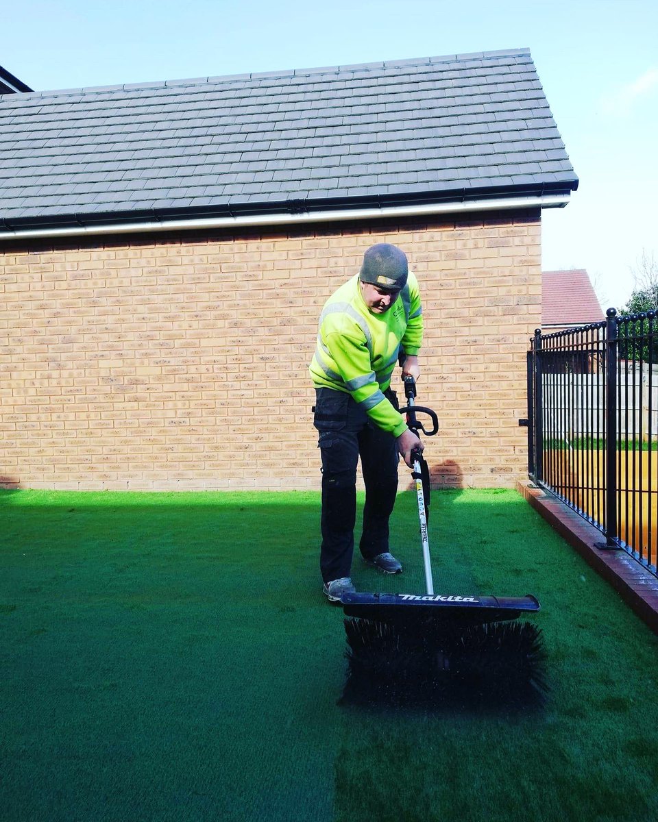 Gardd Turf & Timber tweet media