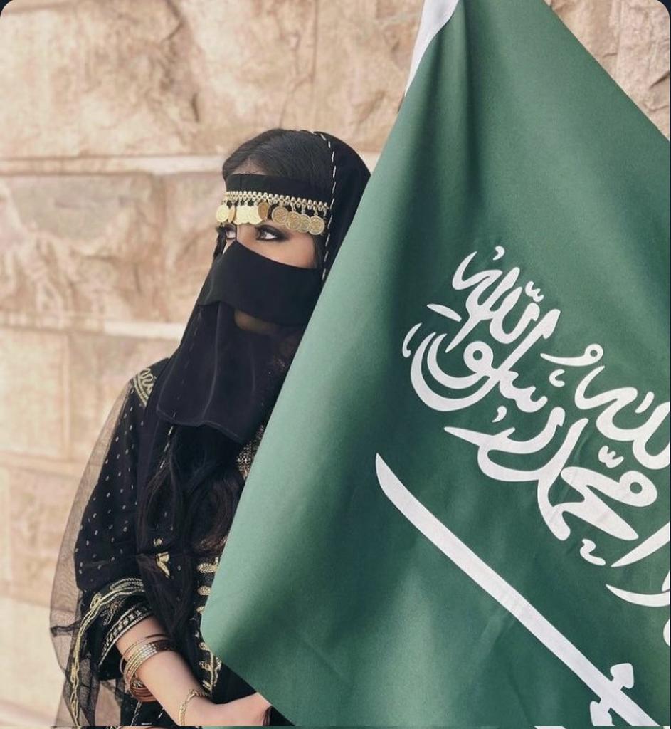 doodi_zz's tweet photo. دام عزك يا وطن 

ربي يديم علينا نعمة الأمن والأمان https://t.co/Tq8boLKGGo