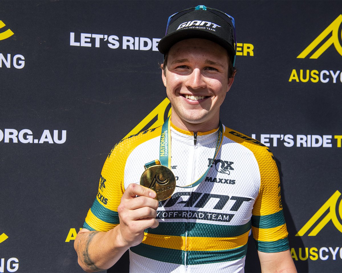ridegiantbikes's tweet photo. Giant Factory Off-Road Team riders Cameron Wright and Josh Carlson each struck gold (x3!) at the Australian Mountain Bike National Championships, earning three titles between the two athletes! 

https://t.co/2mpsugzMJC

Photos: Matt Rousu

#PureXCSpeed #RideUnleashed https://t.co/IS4Q3JeuIA