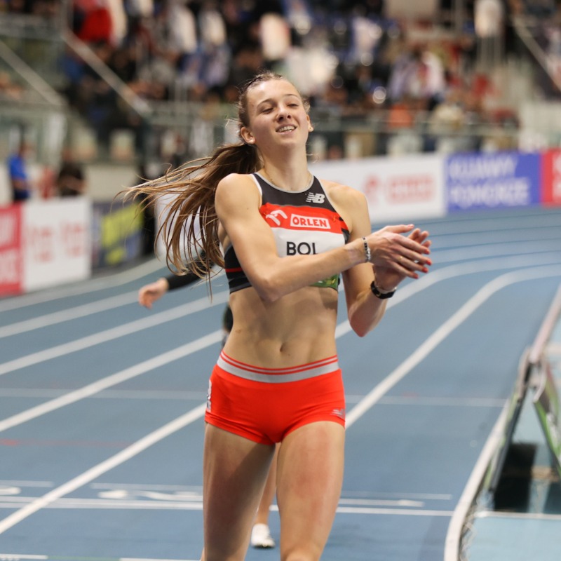 WorldAthletics's tweet photo. Toruń always delivers 💫

A thrilling head-to-head between home 60m star Ewa Swoboda 🇵🇱 and @FastElaine 🇯🇲, plus world-leading performances by Gudaf Tsegay 🇪🇹, Filip Mihaljevic 🇭🇷, and Femke Bol 🇳🇱.

Full report from #WorldIndoorTour Gold's @CopernicusCup 👇