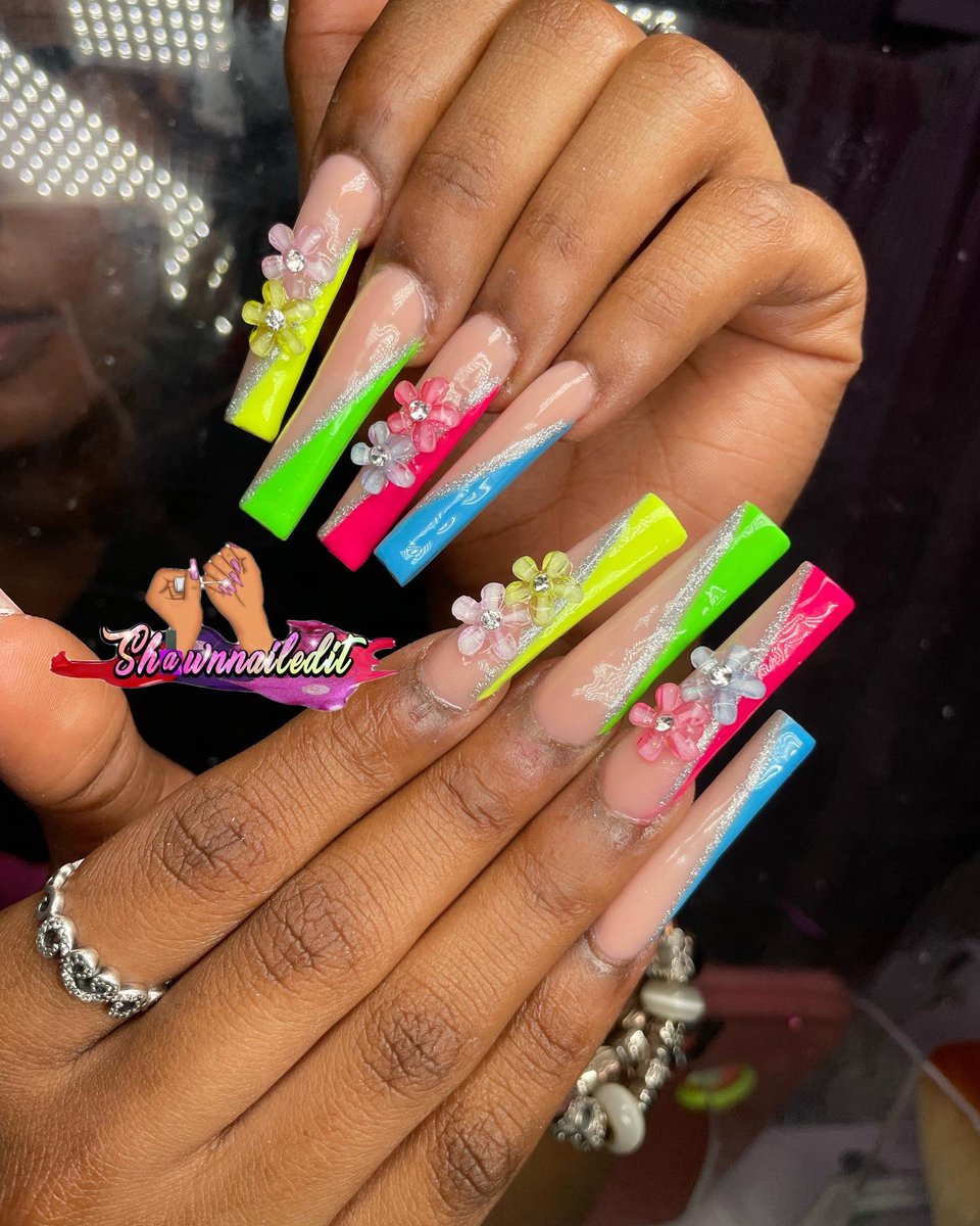 🌸🌸
•
• Book with the link below 
•
•square.site/book/E20HW1XT0… 
•
#757nails #757nailtech #norfolknailtech #norfolknails #portsmouthnails #portsmouthnailtech #suffolknails #newportnewsnails #newportnewsnailtech #hamptonroadsnails #hamptonnails #hamptonnailtech #757hairstylist