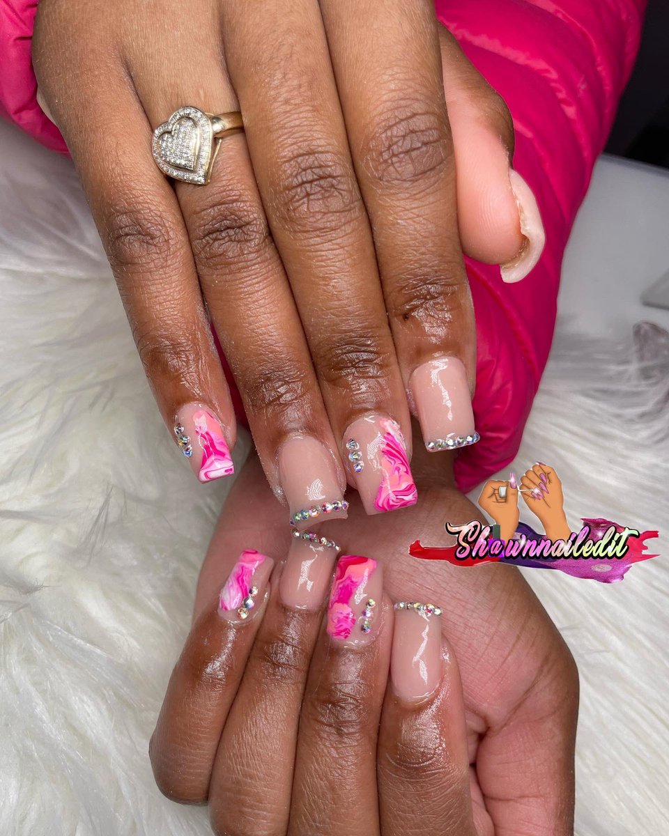 💗💗
•
• Book with the link below 
•
•square.site/book/E20HW1XT0… 
•
#757nails #757nailtech #norfolknailtech #norfolknails #portsmouthnails #portsmouthnailtech #suffolknails #newportnewsnails #newportnewsnailtech #hamptonroadsnails #hamptonnails #hamptonnailtech #757hairstylist