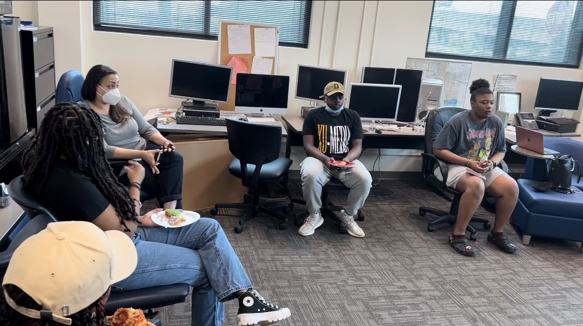 XulaMassComm's tweet photo. Interested in Public Relations, Branding, Marketing, Creative Strategy, Health Comm, Promotions or even Influencing … well the PRSSA chapter @XULA1925 is your club! Check with @XulaMassComm to find out how you can get involved @XULAStuAffairs https://t.co/DIa2BdHiub