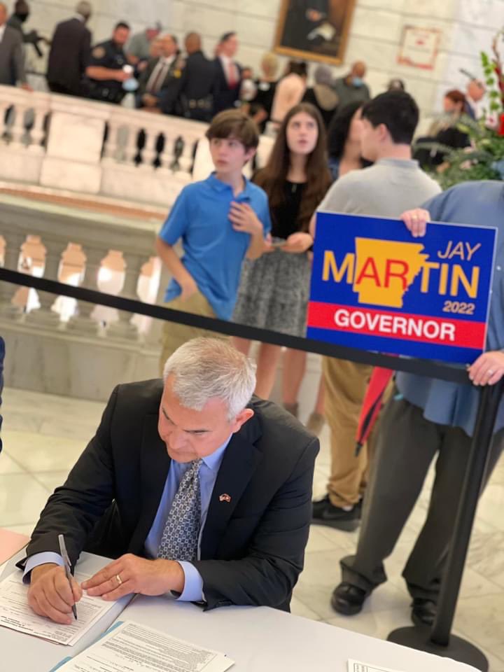 JayMartinforAR's tweet photo. Today was filing day! A very exciting and important day when running for Governor. I want to say a special thank you to these friends who came out to support me at the Capitol! https://t.co/kApokHJN5K