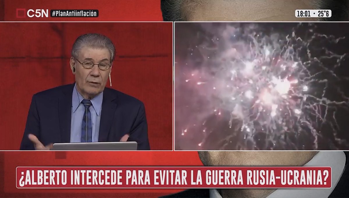 tomas_reynolds's tweet photo. No puede interceder ni en el valor del pan y va a hacerlo para evitar una guerra… https://t.co/A3rrXAJahP