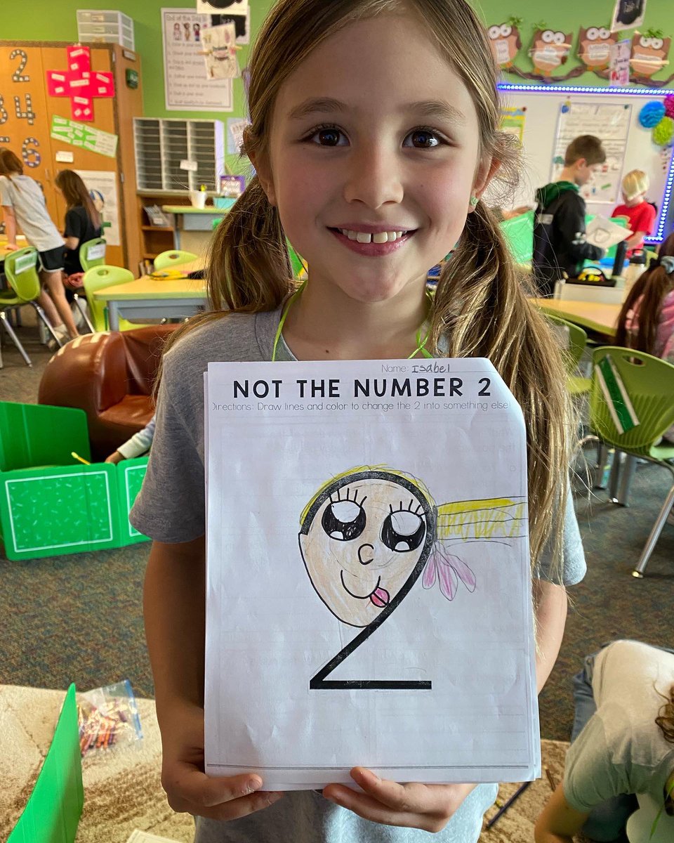 StumpyClass's tweet image. Celebrating 2-22-22 in 2nd grade on a TWOSday @WGESdragons @Carrollisd