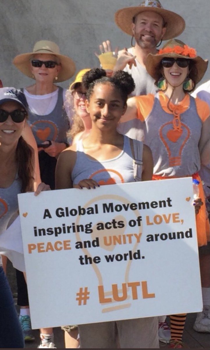 LUTLjerry's tweet photo. @MaryLath Mary, it was so fun to be part of your journey across our country. @CityofSanDiego The @lightupthelove Global Movement appreciates your countless actions of love, peace & unity. Keep shining brightly! #LightUpTheLOVE #LUTL π‘πβ€οΈ TY @mariashriver @ToddGloria #MoreGood https://t.co/oVYtaPQjHo