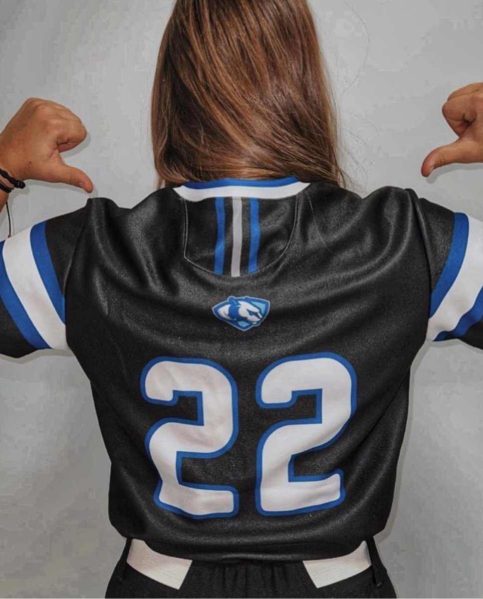 EIU_Softball's tweet photo. Happy #Twosday from our favorite 2️⃣’s 

@MB_4_3 @RehmeierAlexa https://t.co/tEMCDg6u1Y