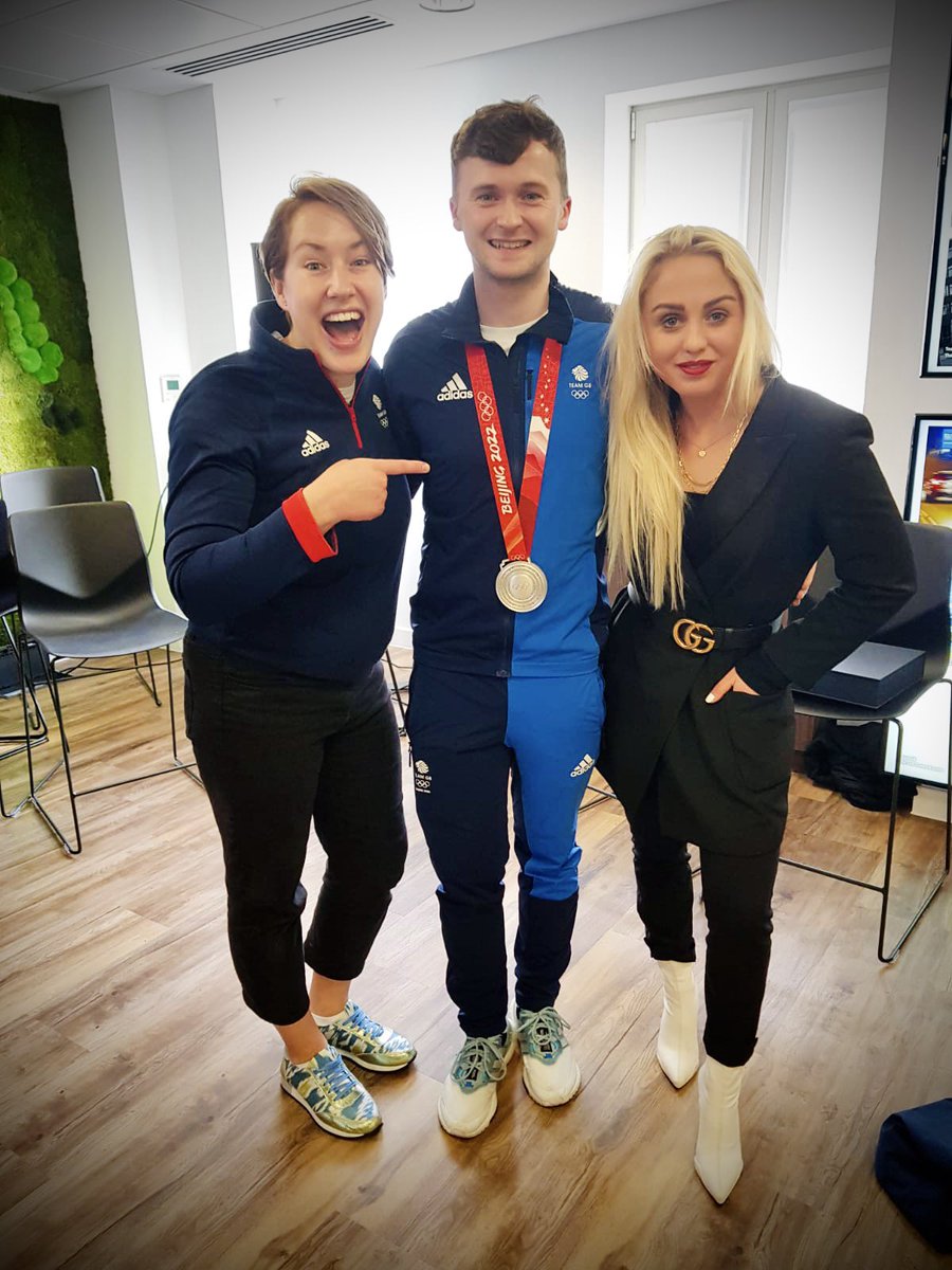 The boys done good! Today was class. So chuffed for <a href="/BritishCurling/">British Curling</a> <a href="/Team_Muirhead/">Team Muirhead</a> and <a href="/TeamMouat/">Team Mouat</a> An honour to host the welcome home <a href="/TeamGB/">Team GB</a> celebrations in London this afternoon! Always good to see <a href="/LizYarnold/">Lizzy Yarnold</a> too! ♥️♥️♥️