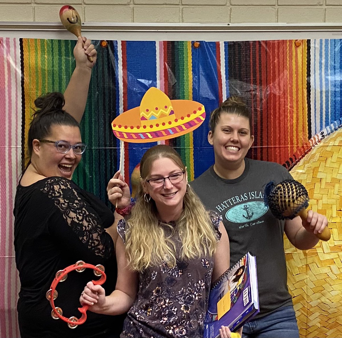 WJGurganus's tweet photo. Rockin’ LETRS In Gatorland #WJG2022 Today WJG teachers had their first LETRS training and they are ready to Rock! A commitment to ensure ALL Gator students are successful in Reading!#rightforkids🐊🐊❤️❤️ https://t.co/IMNZcpv3hD