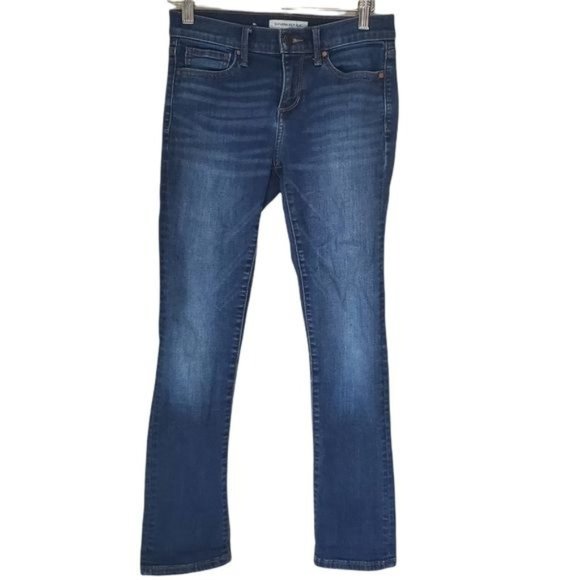 Panda_b3ar's tweet photo. So good I had to share! Check out all the items I'm loving on @Poshmarkapp #poshmark #fashion #style #shopmycloset #levis #anthropologyheihei #bananarepublic: https://t.co/h0ppDO0x6k https://t.co/K2oV6KuqB4