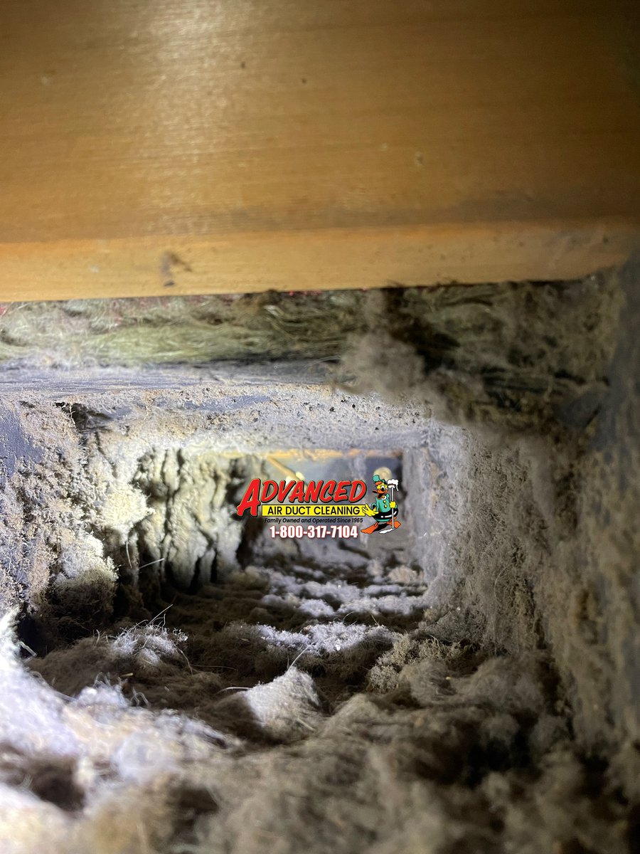 AdvancedFurnace's tweet image. Just because something may be out of sight, shouldn’t mean it should be out of mind!  Cleaning your air ducts will help improve the indoor air quality within your home or business! 

     ☎️ 1-800-317-7104☎️
          AdvancedAirDuctCleaning.com