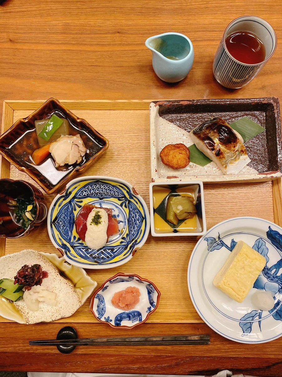 おはようございます☀
2月もあっという間ですね😆✨
今日も仕事仲間とのMTG盛りだくさん🐯
張りきって行きましょ〜🐣