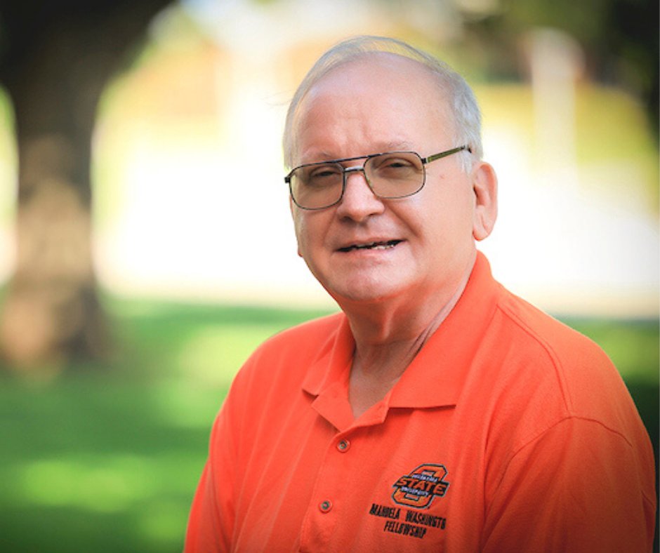 🎉 Congratulations to Dr. Craig Edwards, who was awarded the Southern Region Distinguished International Agricultural Educator Award at the 2022 National Agricultural Communications Symposium!