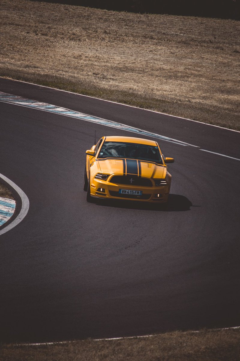 𝐸𝓌𝑒𝓃 tweet media