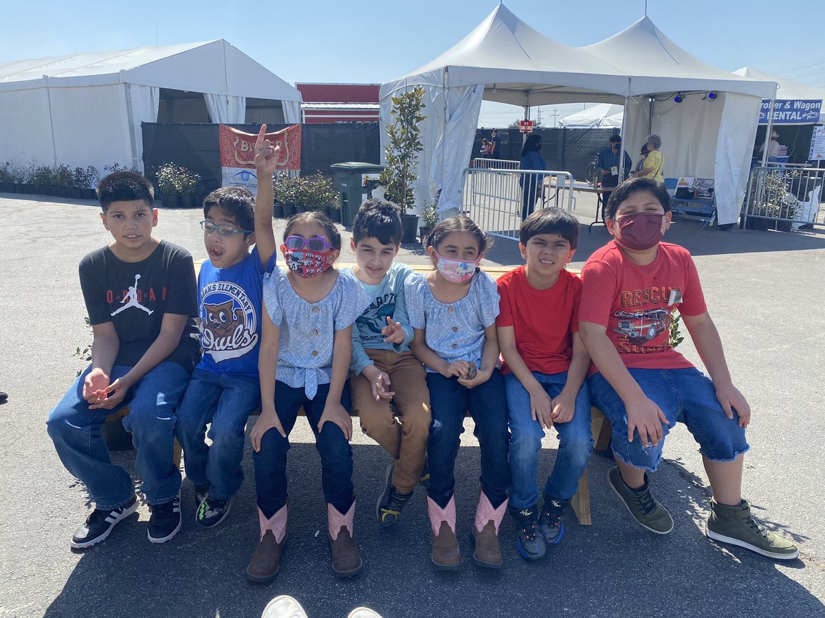 haleyfreeman22's tweet image. Let’s Rodeo, San Antonio! @NISDGlenoaks #LifeInALE