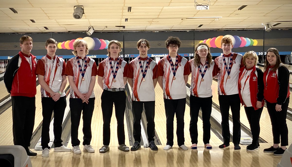 NorthScottCSD's tweet photo. Your North Scott Lancer Bowling Team competed in the state competition today - and placed FOURTH! Huge congratulations,
bowlers and coaches! #LancerPride https://t.co/R9d3EPhMLD
