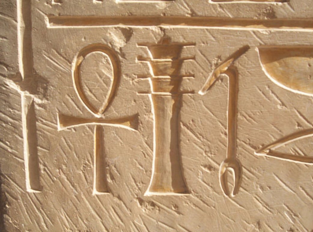whencyclopedia's tweet photo. The Ankh is one of the most recognizable symbols from ancient Egypt, known as "the key of life" or the "cross of life", and dating from the Early Dynastic Period (c. 3150 - 2613 BCE). https://t.co/rLasM1HD9t https://t.co/FzDQLV4Yex