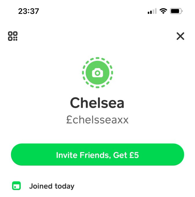 Finally made a cashapp for anyone who might want to treat me😏 https://t.co/JQLppktJ5z