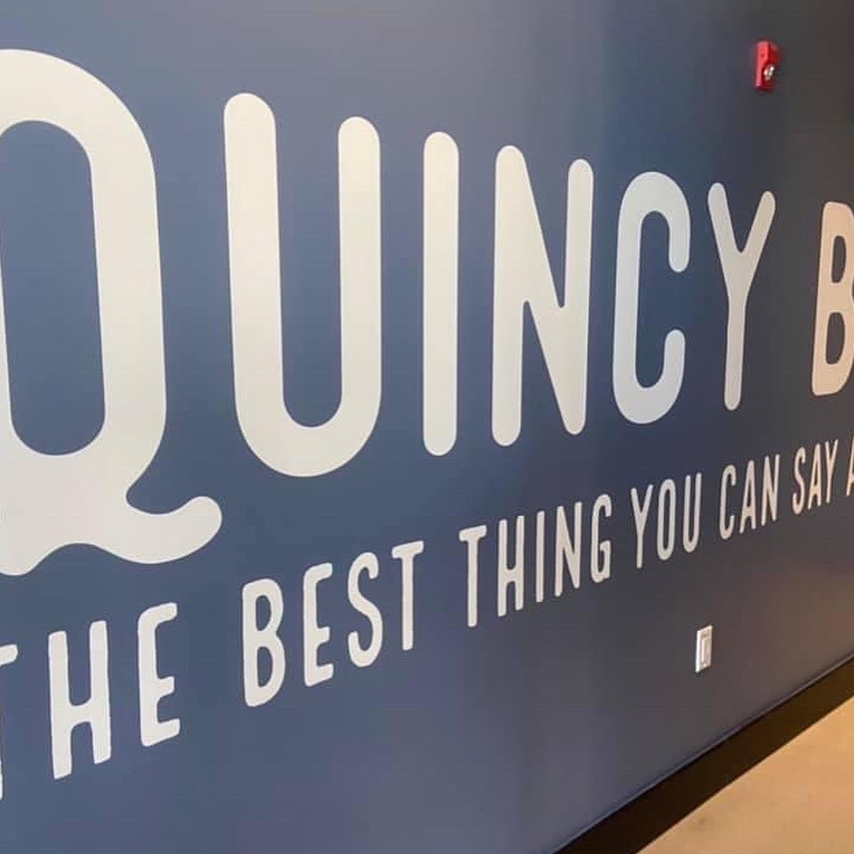 DiscoverQuincy's tweet image. Any day is a good day to visit Marina Bay! 😊 #quincyma #marinabay 
Shop, 🛍Dine 🍽 &amp;amp; Brew 🍺
New brewery opening March 3rd
@breakrockbrewing @reelhousemarinabay @port305_marinabay @victorypointmb @siros_marinabay @boardwalkpizzamb @marina_bay_living 
@visitboston @visitma