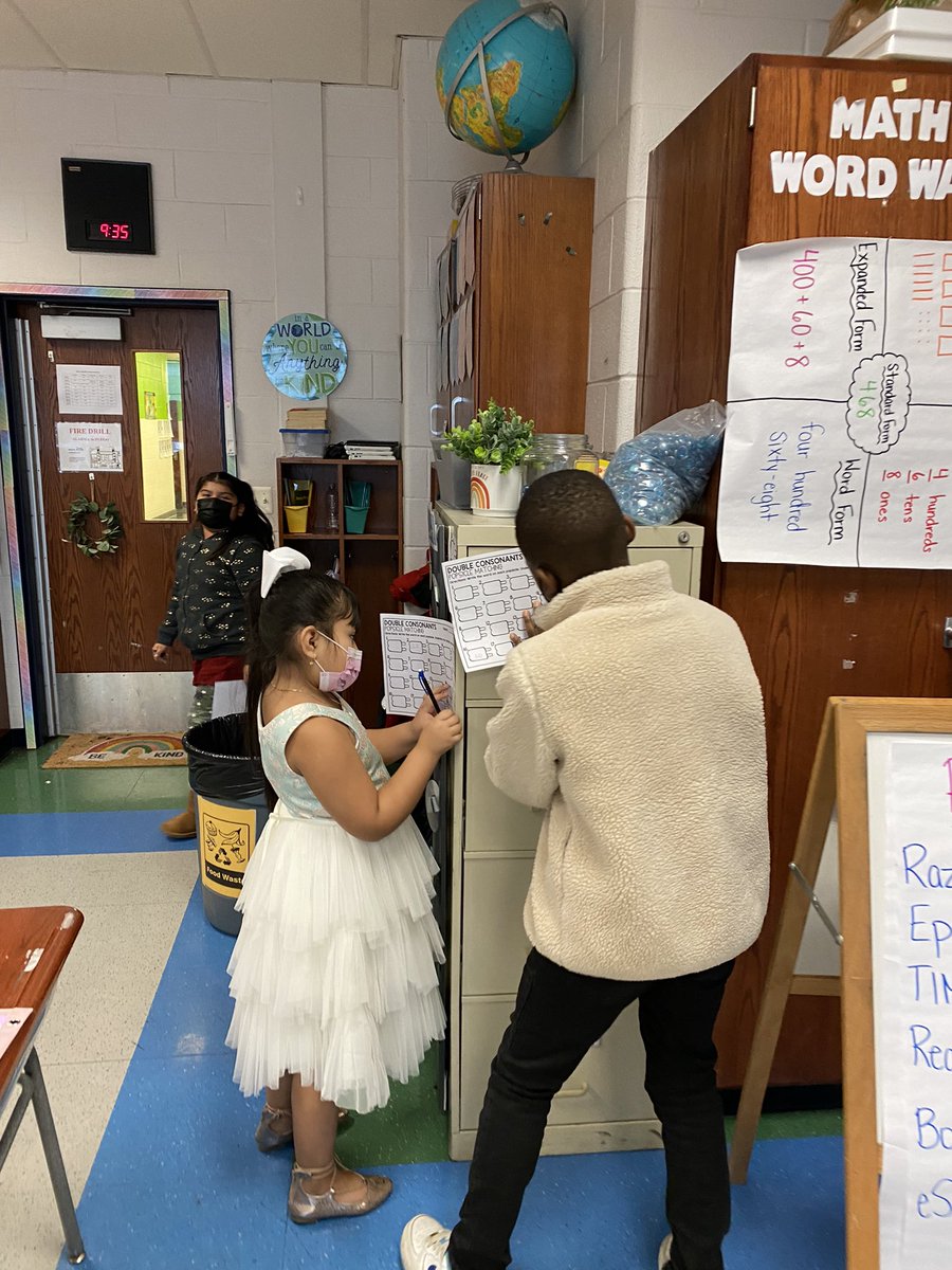 Kelli Johnson tweet media