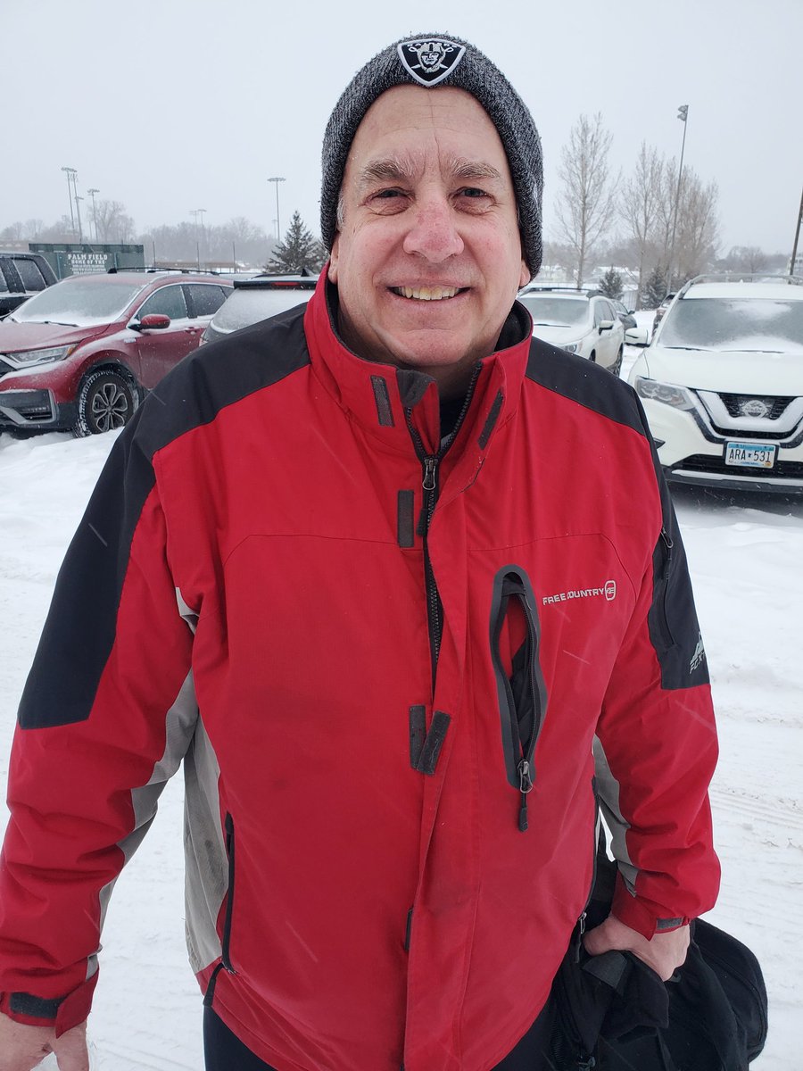 SAVHSActivities's tweet photo. Meet Bart Peck. His car got stuck tonight. So, he walked the rest of the way to the gym so he wouldn't be late to ref our home basketball game. #ThankARef #ThanksBart @MSHSLjohn @MSHSL_Officials https://t.co/OnAoV2qWoz