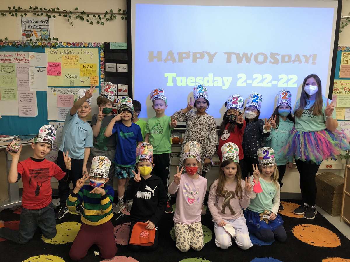 There are never TOO many ways to celebrate this special TWOsday in 2nd Grade on Tuesday 2-22-22! 2nd grade celebrated TO the fullest! #22222Day #happyTwosday #everettsoars