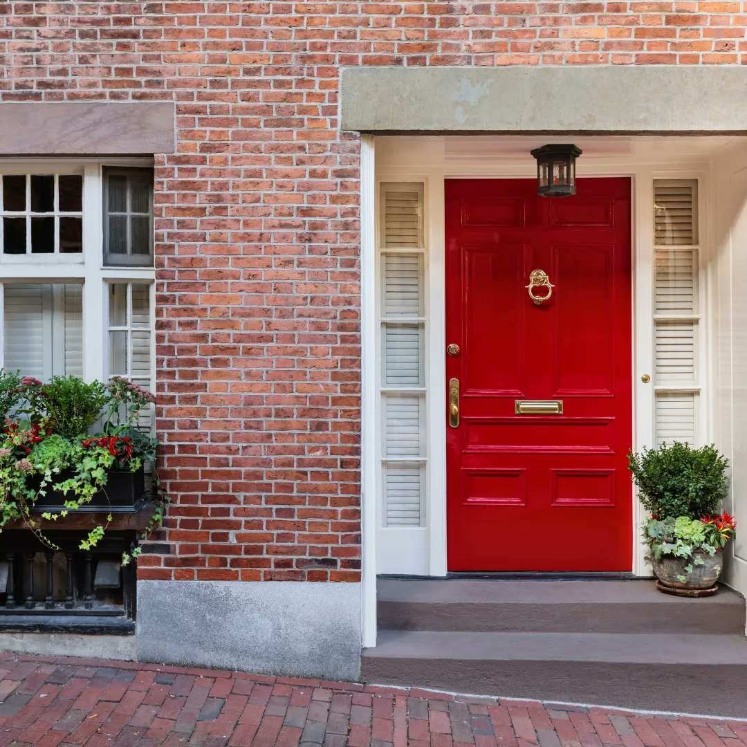 FirstChoice__'s tweet photo. Did you know...

In Scotland, home owners paint their front door red when they've paid off their mortgage?

#realestate #realestatefacts #mortgage #property #home #red #agent #realtor #realestateagent https://t.co/0Mika9yeNx