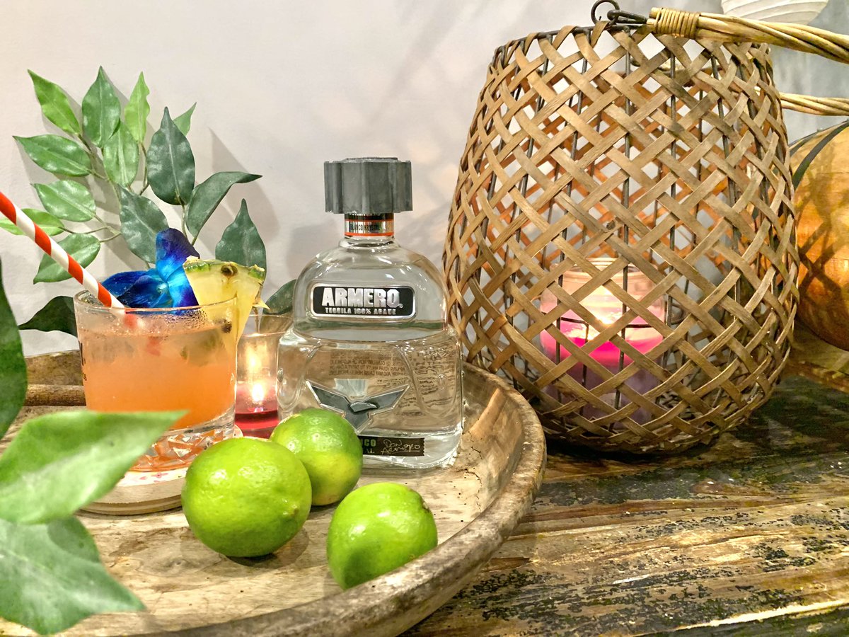 rogueoneinc's tweet photo. Happy #MargaritaDay and 2/22/22! Align yourself with best in class spirit, @TequilaArmero.🍹🍋 https://t.co/27HsHFC971