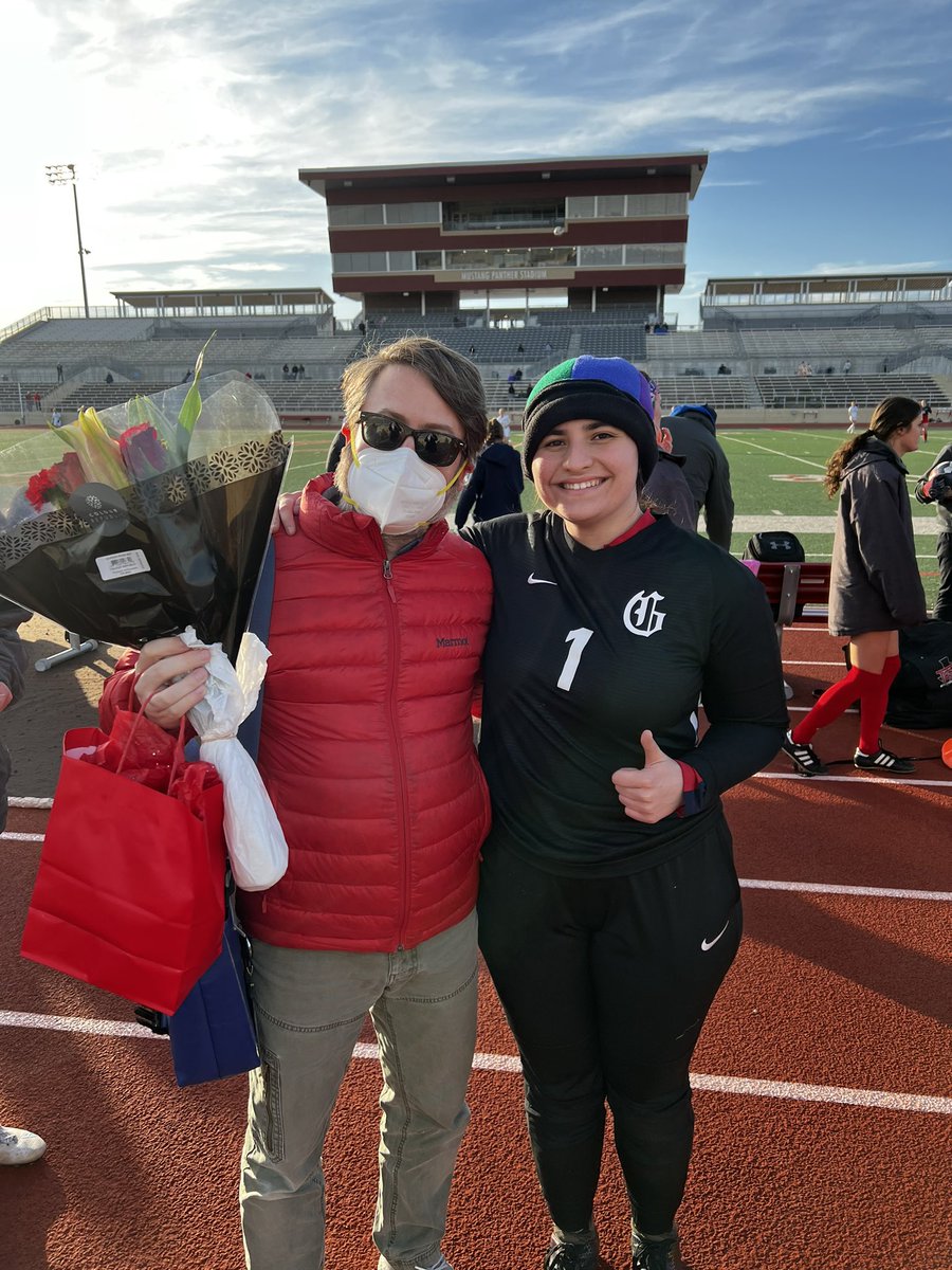 TMSpitsberg's tweet photo. Incredibly honored to support Karina and @ghs_onemustang at tonight’s soccer game.  Go Mustangs! @BulsKaren https://t.co/txgamAchBo