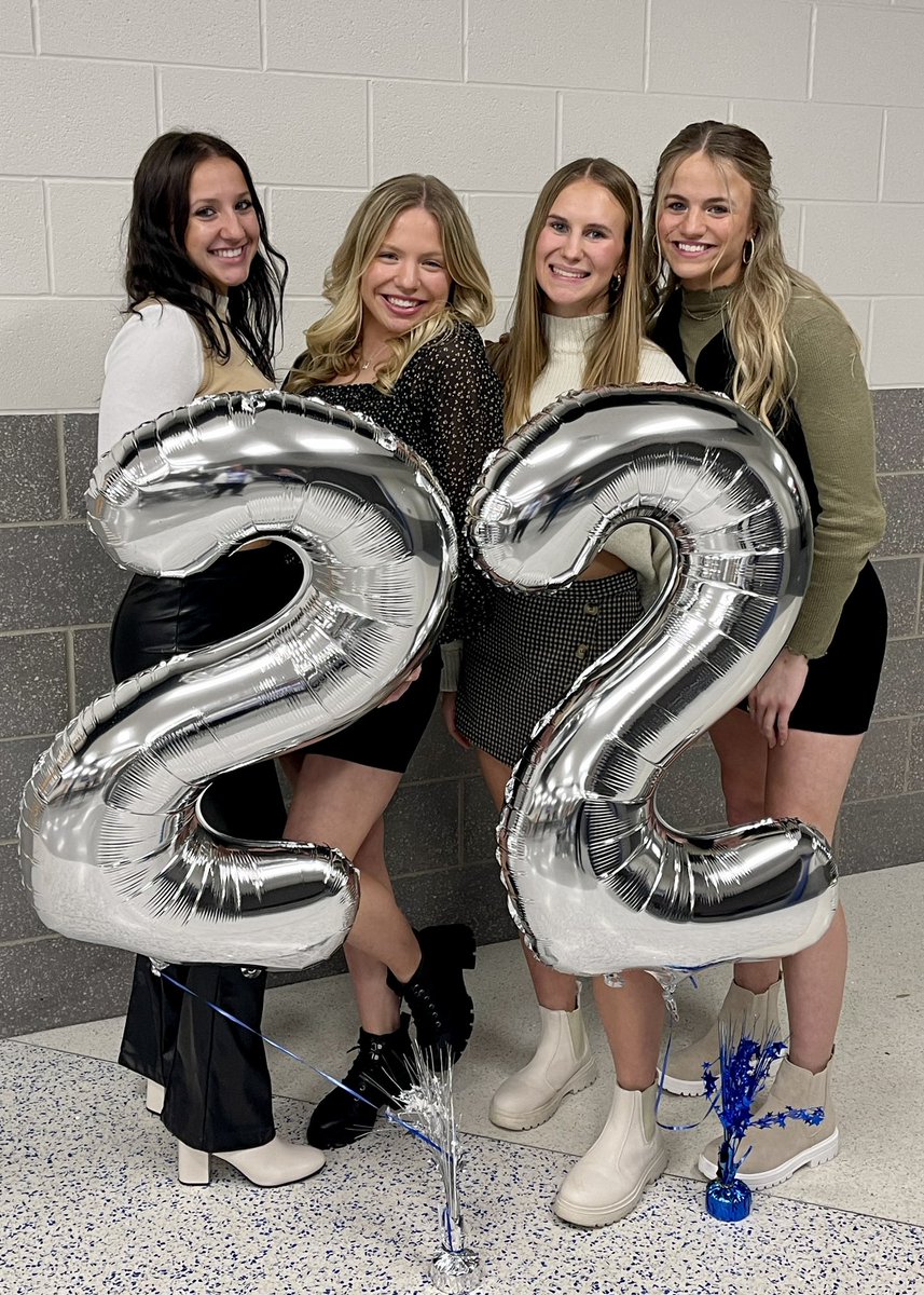 We had a fantastic banquet tonight! Thank you to our families, friends, &amp; AW community for your support all year! Congrats to our Seniors &amp; best wishes for a bright future! We are thankful for the memories we have made as a team &amp; look forward to making more in the future! 💙🤍✨