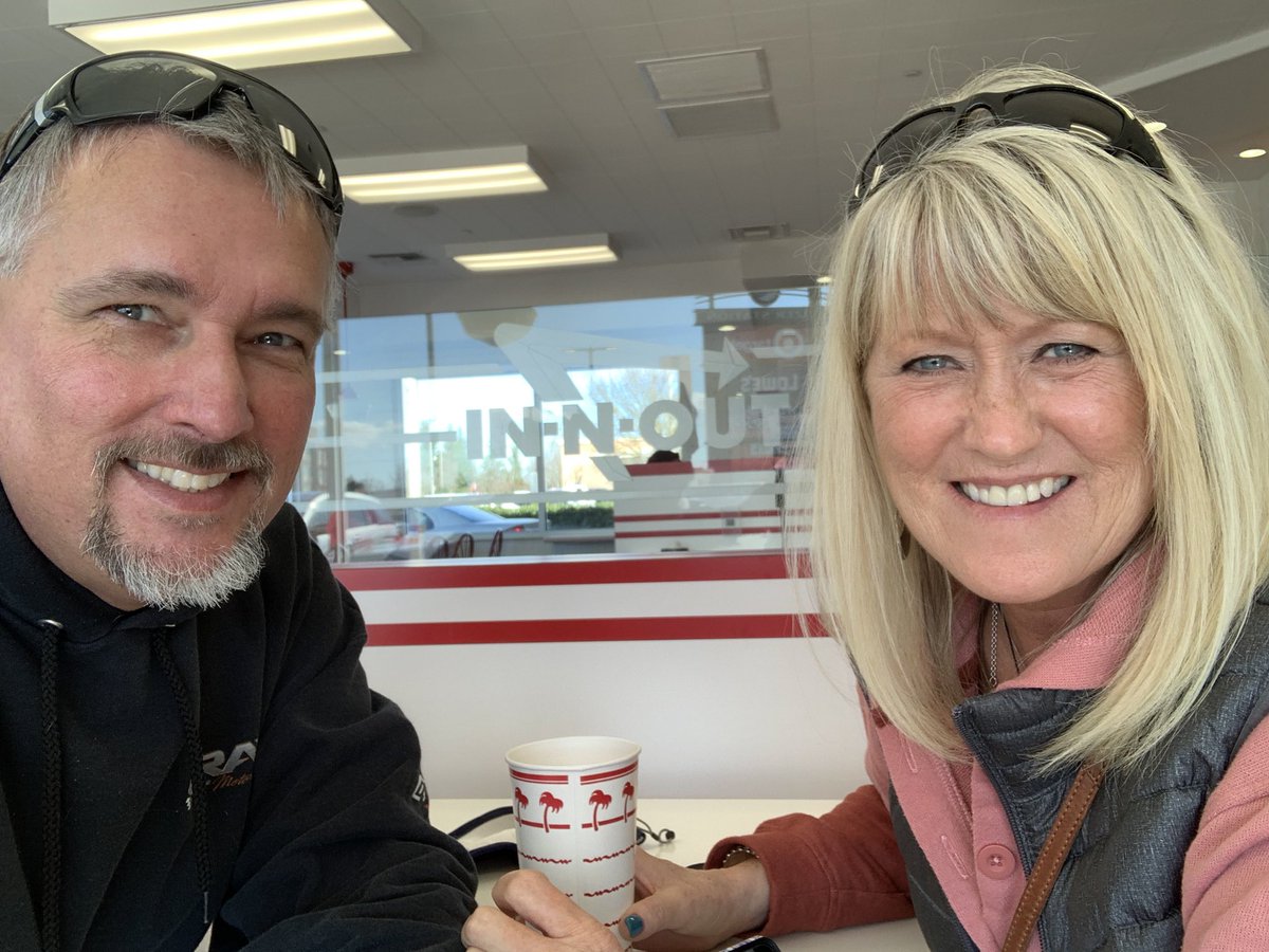 ToddAmell's tweet photo. It’s not really a vacation without a visit to In-N-Out!! #doubledouble #proteinstyle #animalized #InNOut https://t.co/Sal05KdAZT