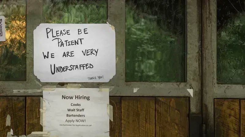 26% of Restaurants In The USA Cannot Find Cooks + other staff in the “labor pandemic” #restaurants #unitedstates #usa #staff #labor #cooks <a href="/posusa/">Point of Sale USA</a> bit.ly/3FCgzv8
