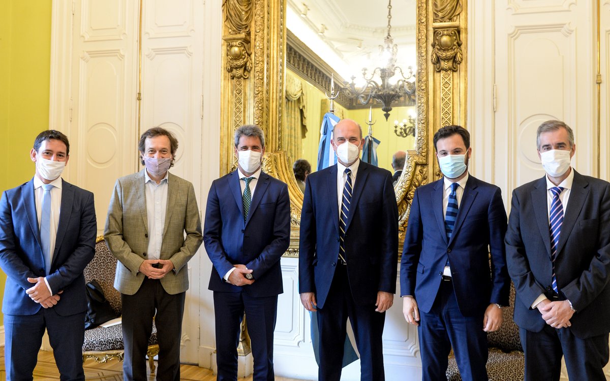 sergiounac's tweet photo. A través del trabajo conjunto con la Secretaría de Asuntos Estratégicos de la Nación, logramos un financiamiento de @el_BID por U$D 58 millones, que serán destinados al Programa San Juan 3, para fortalecer las MiPymes y, consecuentemente, generar más empleo en San Juan. https://t.co/HPf9hkipxr