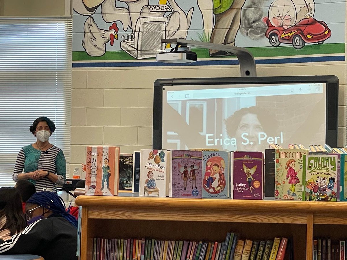 AndrewBuchheit's tweet photo. We loved meeting and listening to author @ericaperl today!! #TimberwolvesROCK #TimberwolvesREAD https://t.co/p1nFfeL5ta