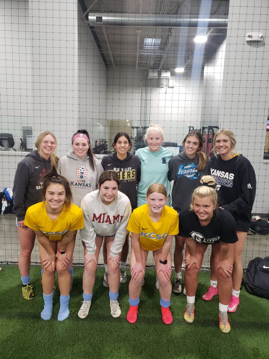 While many of our friends have been posting pix saying good bye to their club careers and teammates we will say "See You Soon". I am glad we don't have to say Good Bye yet!!! So good luck in your high school seasons and see you all in a few months for @usysncs Regionals in IN!!
