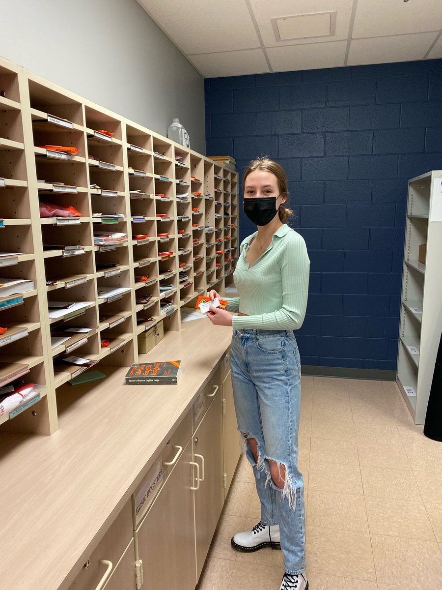 dmarre_surges's tweet photo. I have had the pleasure of being a RAMbassador my past four years of highschool, and so thankful we could spread kindness safely this past RAM week. I am so grateful that this amazing organization has become such a valuable part of SCN culture! 
@RandomActsSTC 
#scnblessed https://t.co/uzBqBpN8Zf