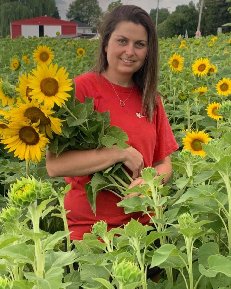 Jenn_Cheer's tweet photo. Happy National Agriculture Day! #CdnAgDay #cheerfarms https://t.co/PgoAP9tPhi