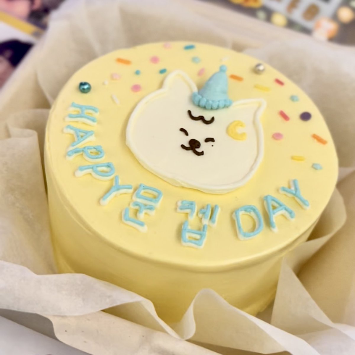 kevinssunflower's tweet photo. home is where the heart is ♡︎
happy birthday to my favourite person :3

#달빛아래_빛나는_케빈탄생일
#HBD_MOONlightBoy_KEVIN
@WE_THE_BOYZ https://t.co/MvdCcQD3Uk