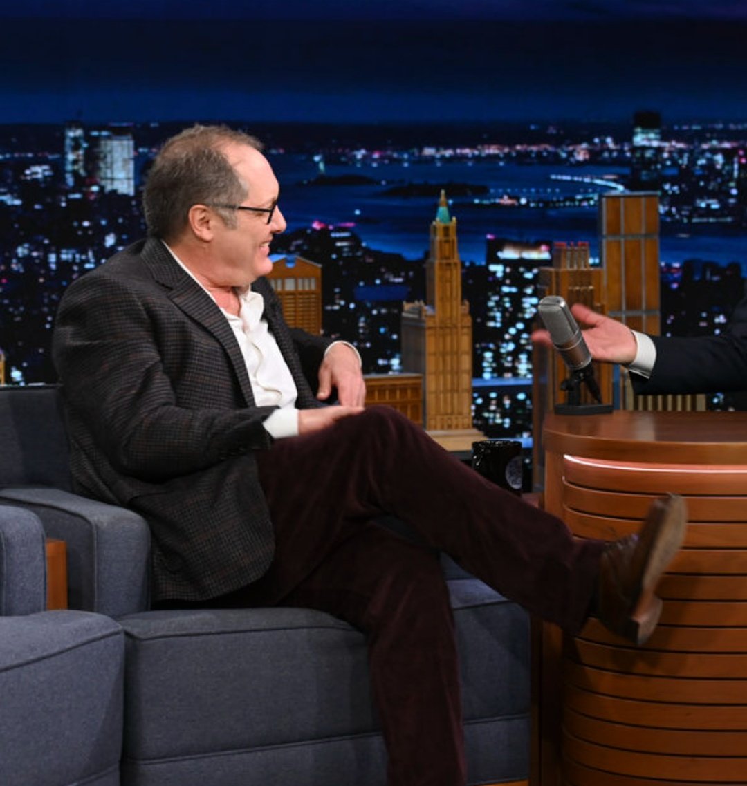 GoBigRedTime's tweet photo. #JamesSpader of #TheBlacklist on The Tonight Show. https://t.co/8Cc0McZZGw