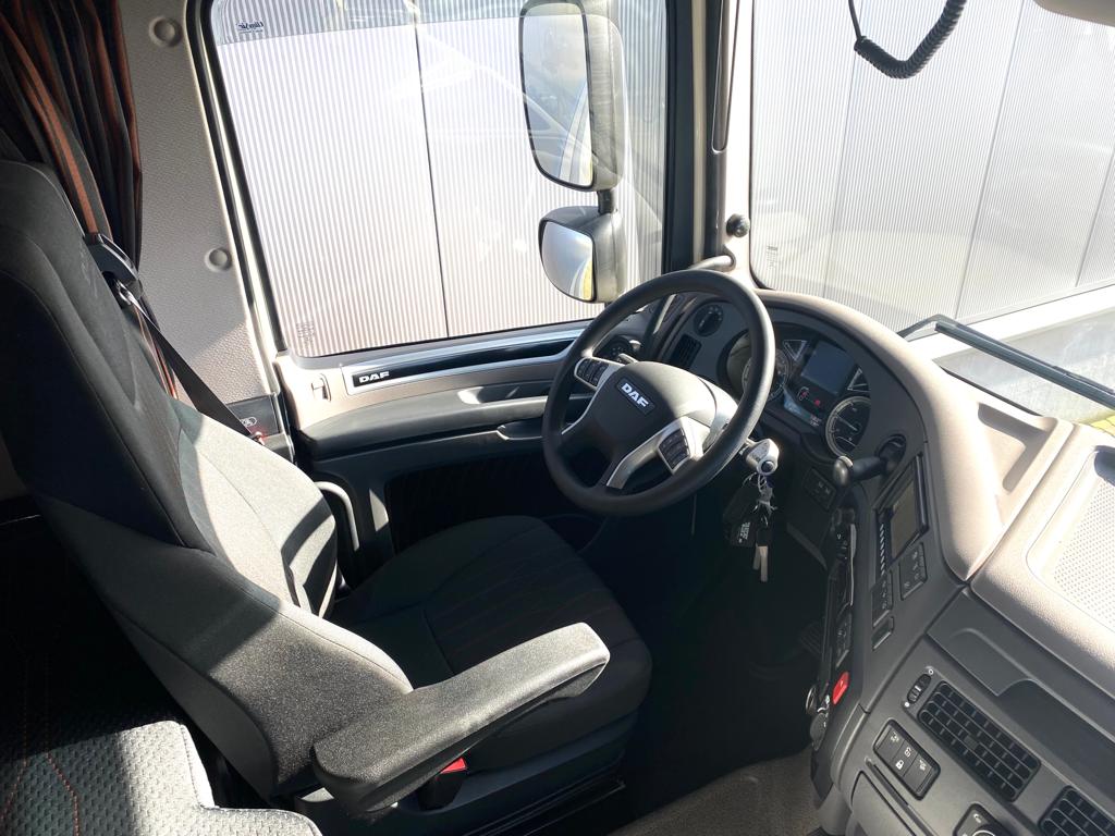 BSFTrucks's tweet photo. Nieuwe DAF XF Super Space Cab voor Tiltrans! https://t.co/cFt0TWgMEI https://t.co/h5mFODvFcH
