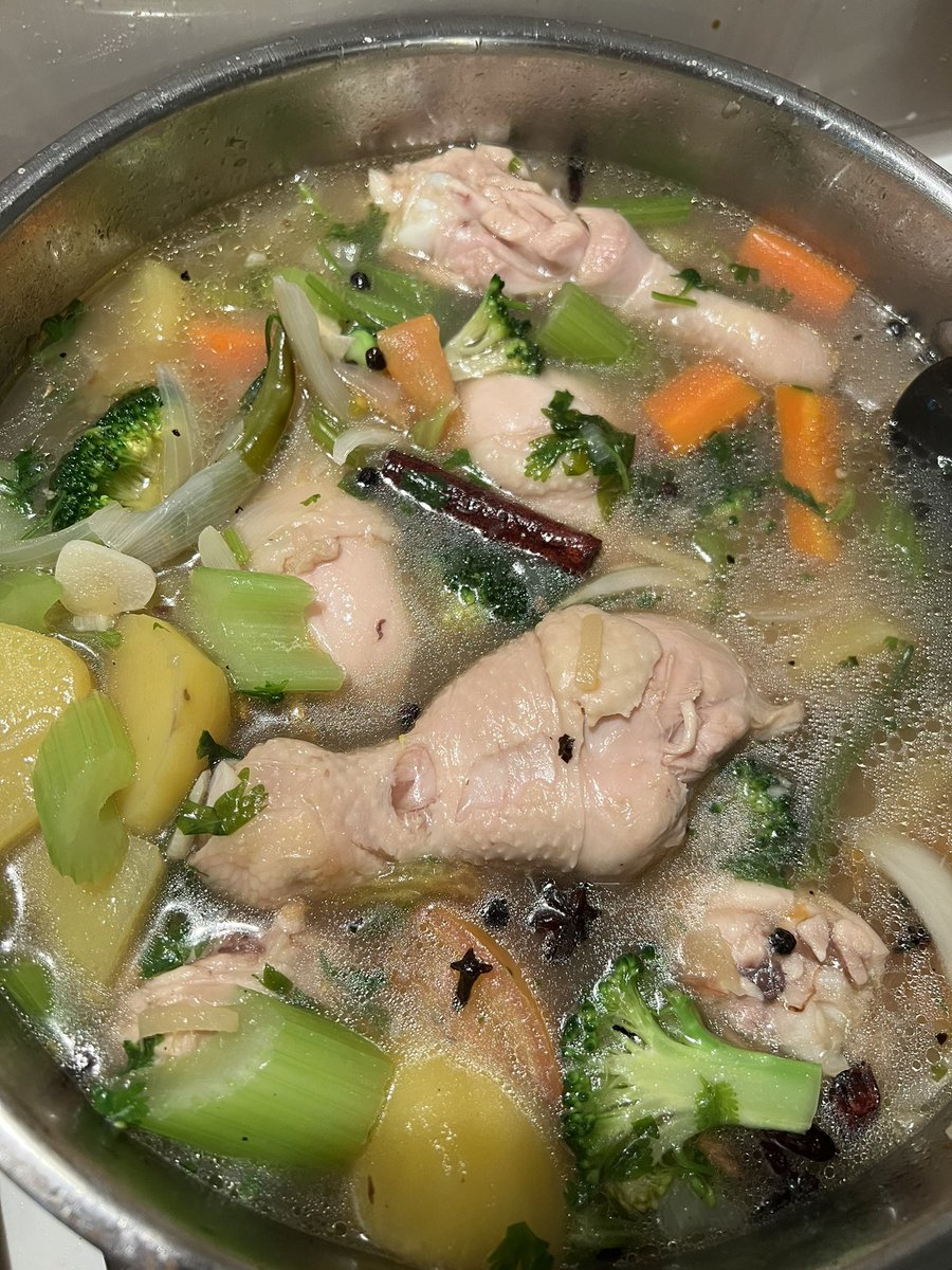 DrAthina_'s tweet photo. I think i can cook now.
@miraeruns approved!
#runnersfood https://t.co/nmAdSRGx8T