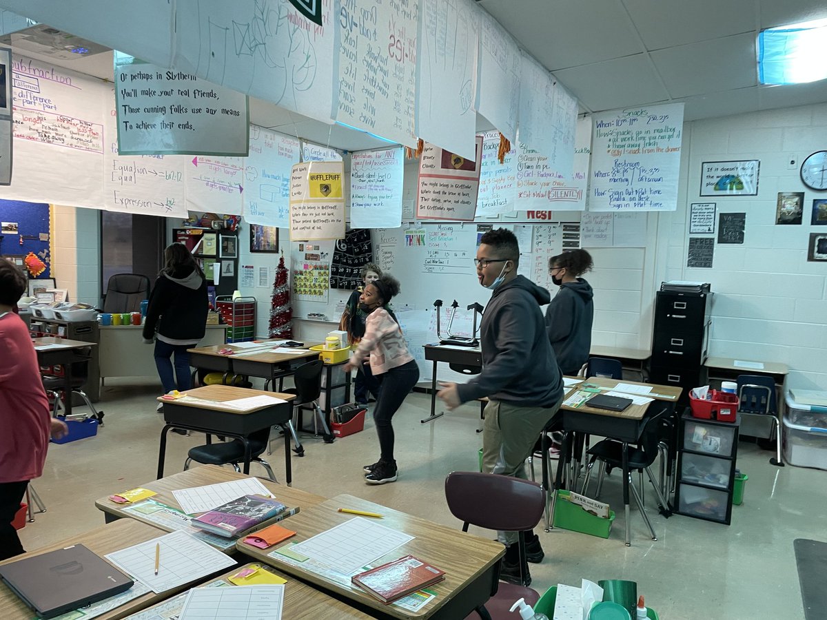 Mott_Leader's tweet photo. FR Stars topped their day with the Twosday shuffle brainbreak. #FRPROUD @RQSFleetridge https://t.co/HwUiKEnjmW