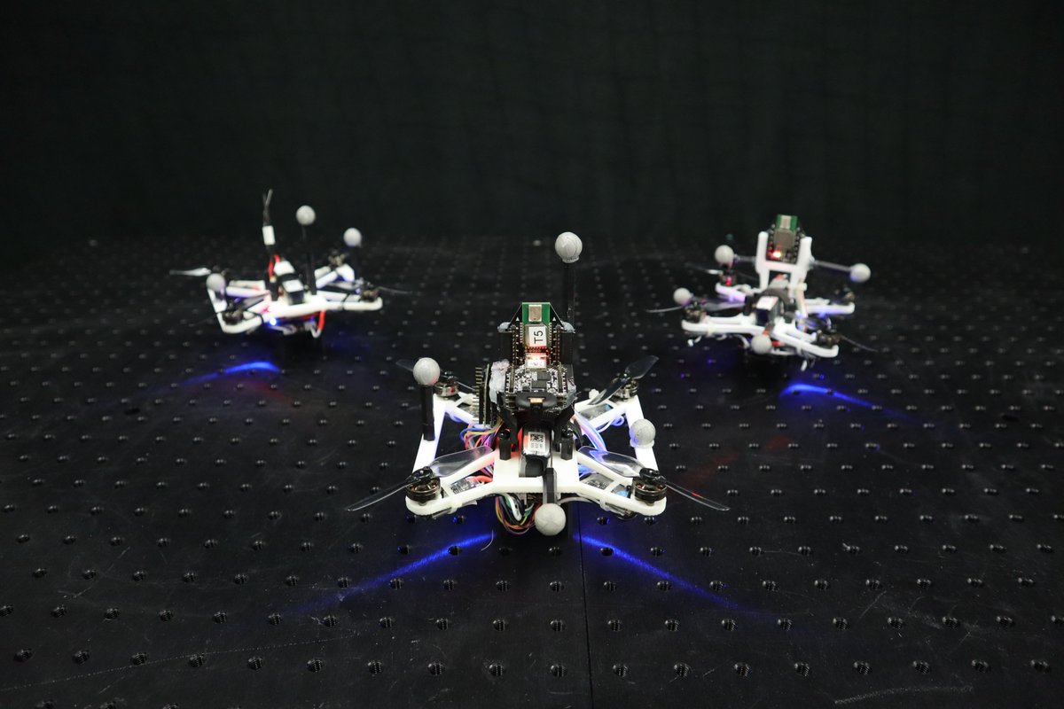 learnsyslab's tweet photo. Introducing our brand-new flying fleet! A force to be reckoned with. Stay tuned for cool videos in the coming months, exclusively from DSL! @Bitcraze_se #crazyflie #UWB #aideck https://t.co/Nj84gzdKuB