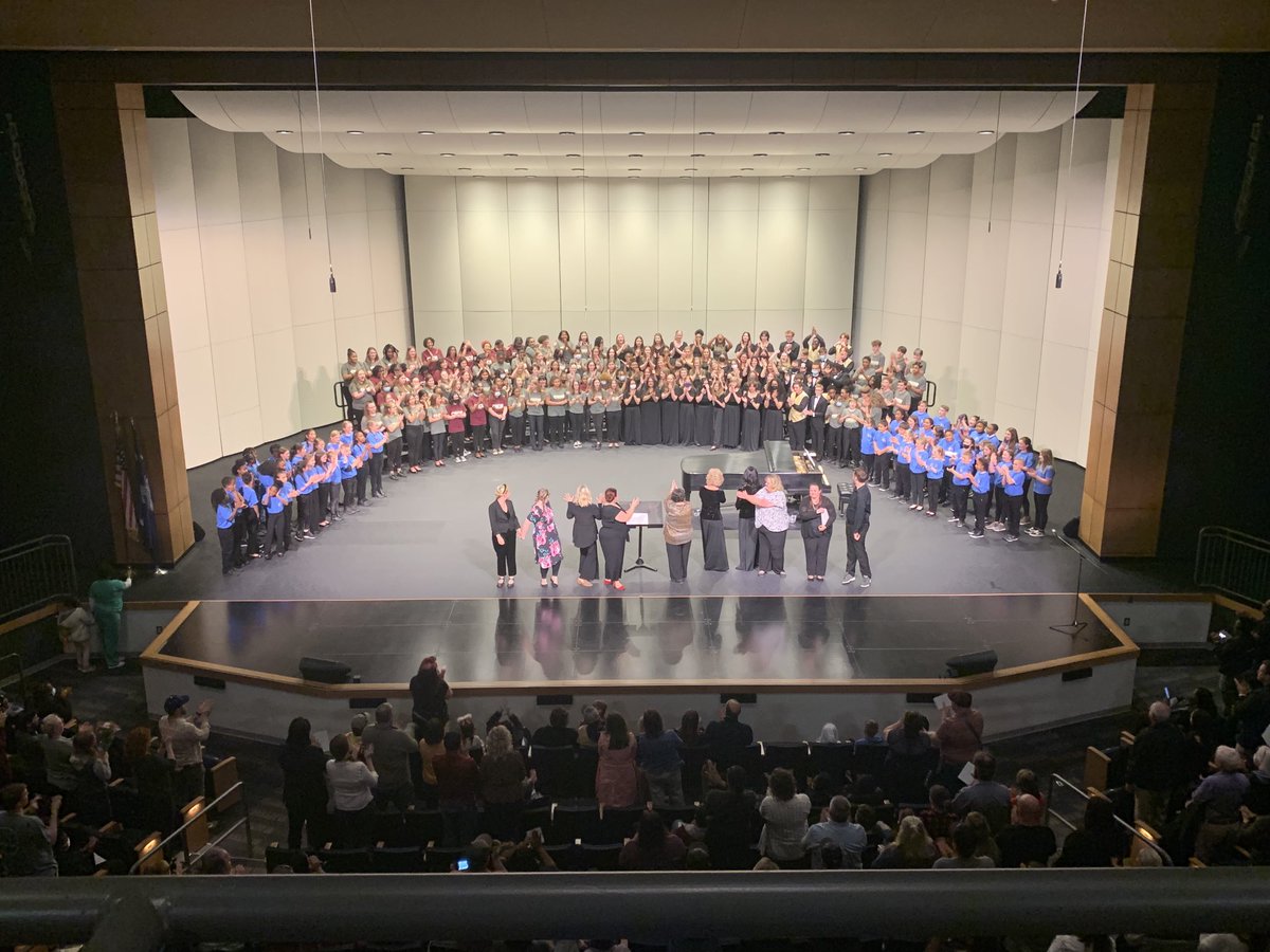 Spartanburg 7 Choral Extravaganza!!!
⁦@SchoolDistrict7⁩ ⁦<a href="/PSS_D7/">Pine Street School</a>⁩